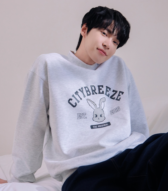 CITYBREEZE★NCT ドヨン着用★ City Snappy Graphic Sweatshirt NCT DOYOUNG X CITYBREEZE City Snappy Graphic