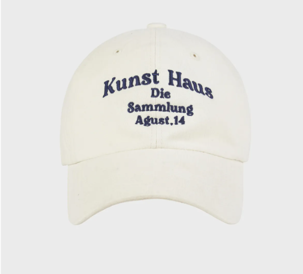 DUMARA Kunst Haus Cotton Ball Cap