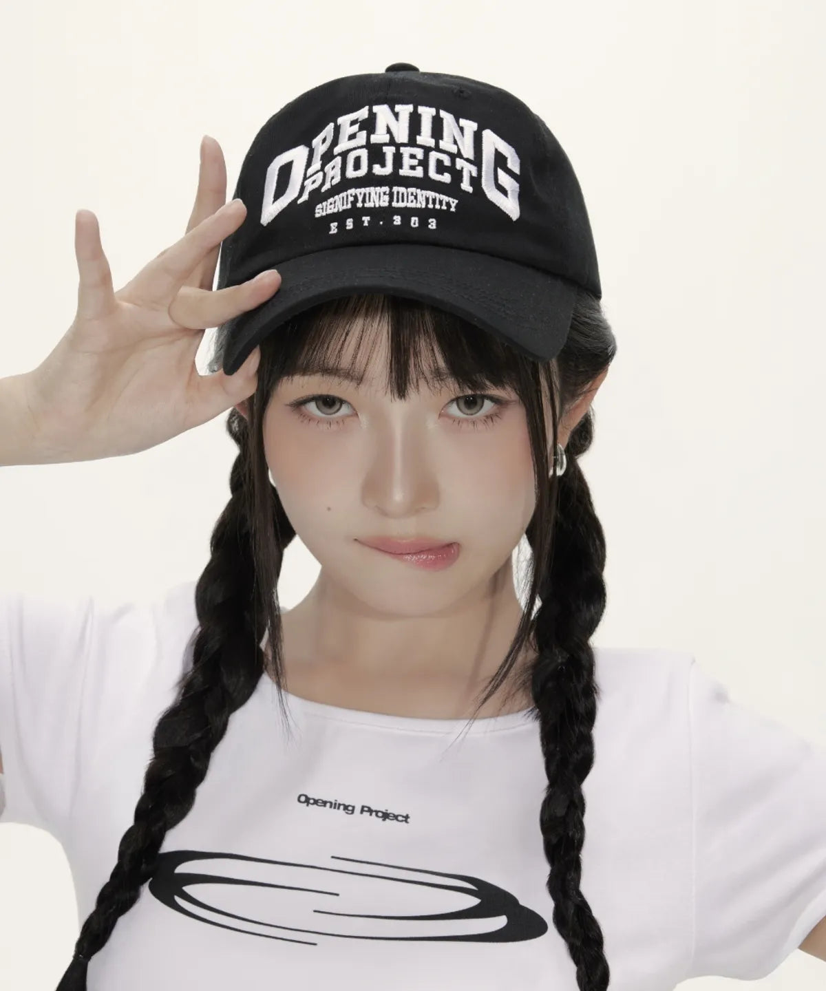 IVE レイ着用[OPENING PROJECT] IDENTITY BALL CAP Ive Rei Pick] Opening Project Ball Cap Collection – SEOUL