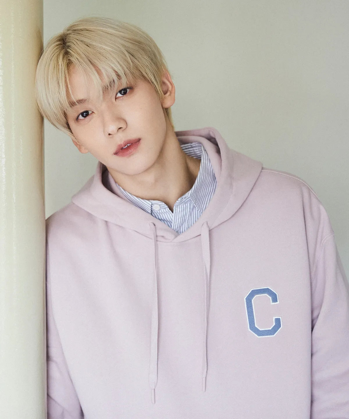 {TXT Soobin & Choo Young-woo Worn} C Logo Hoodie