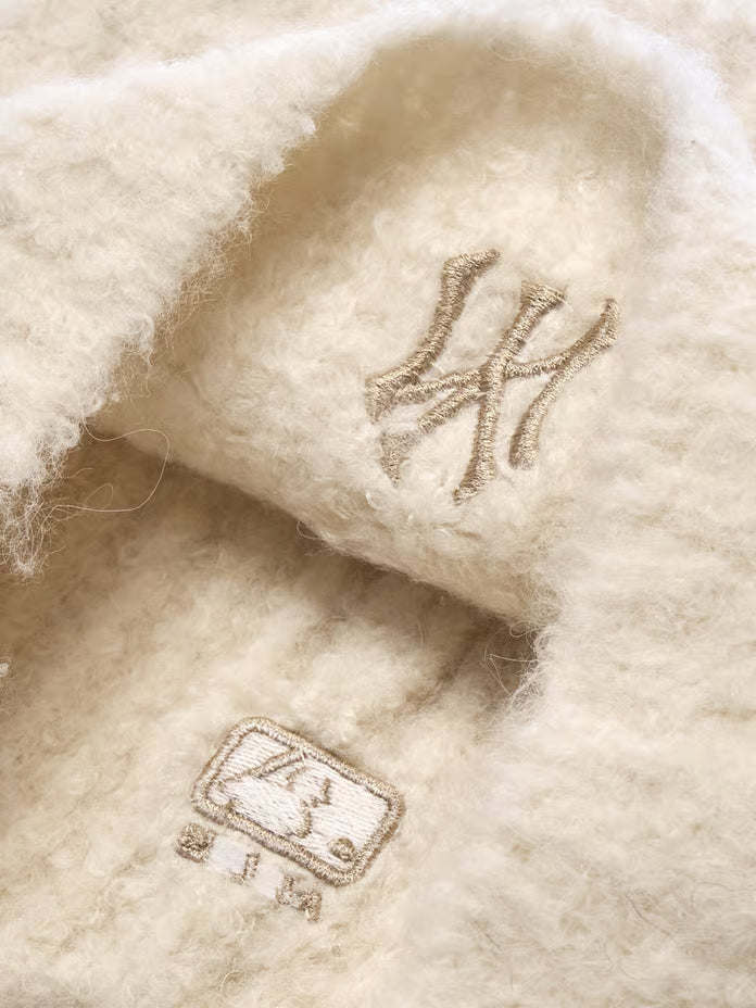 MLB Meow Earflap Beanie New York Yankees