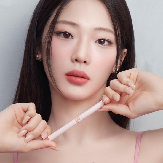 Babymonster x Banila Co Mood On Eye Color Stick Shadow