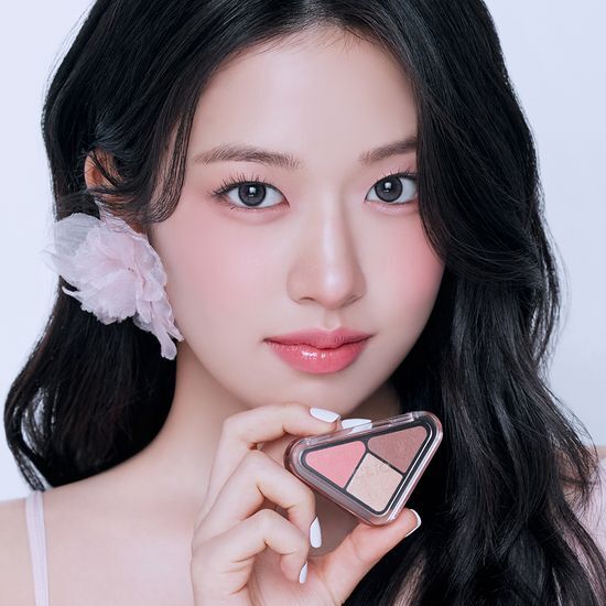 Ive Yujin X Clio Essential Shadow Tabs