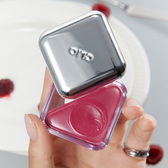 Ive Yujin X Toy Story Clio Essential Lip Cheek Tab 4.5g