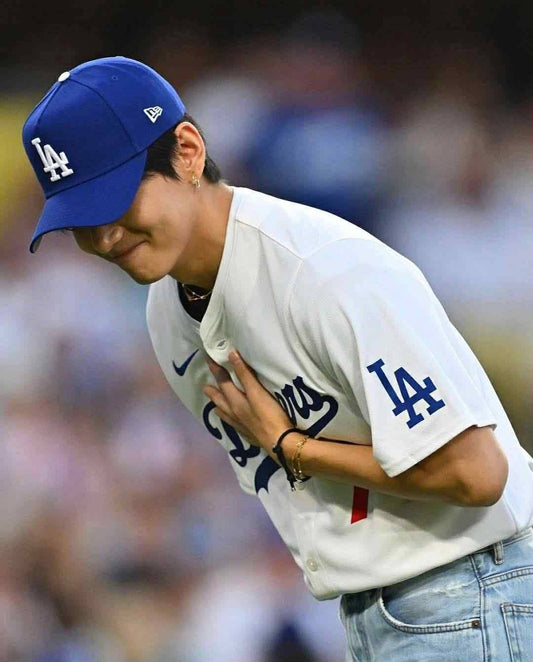LA DODGERS BALL CAP seen worn by BTS V TAEHYUNG