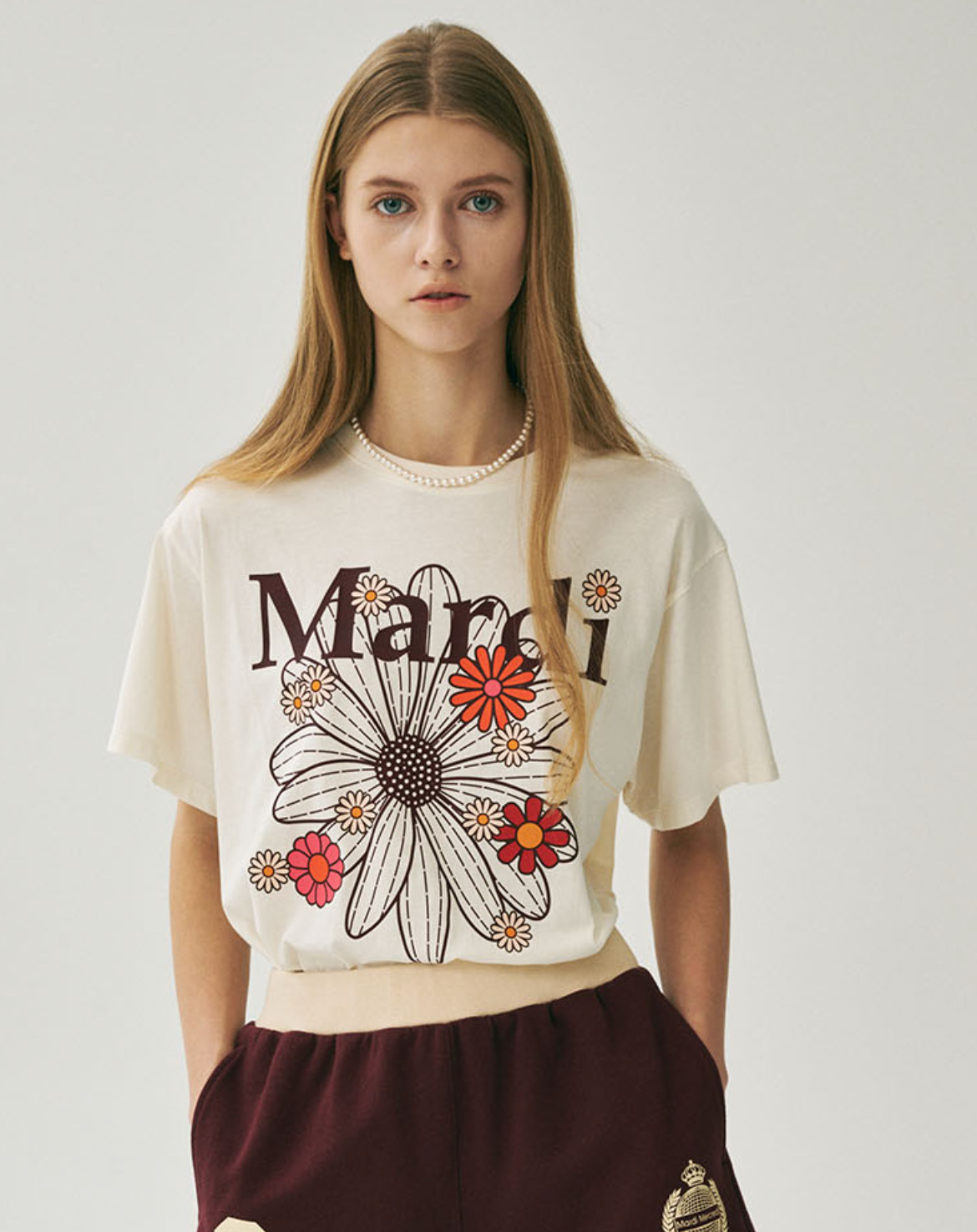 Mardi Mercredi – FLOWERMARDI BLOSSOM T-Shirt (Kim Go Eun Pick)