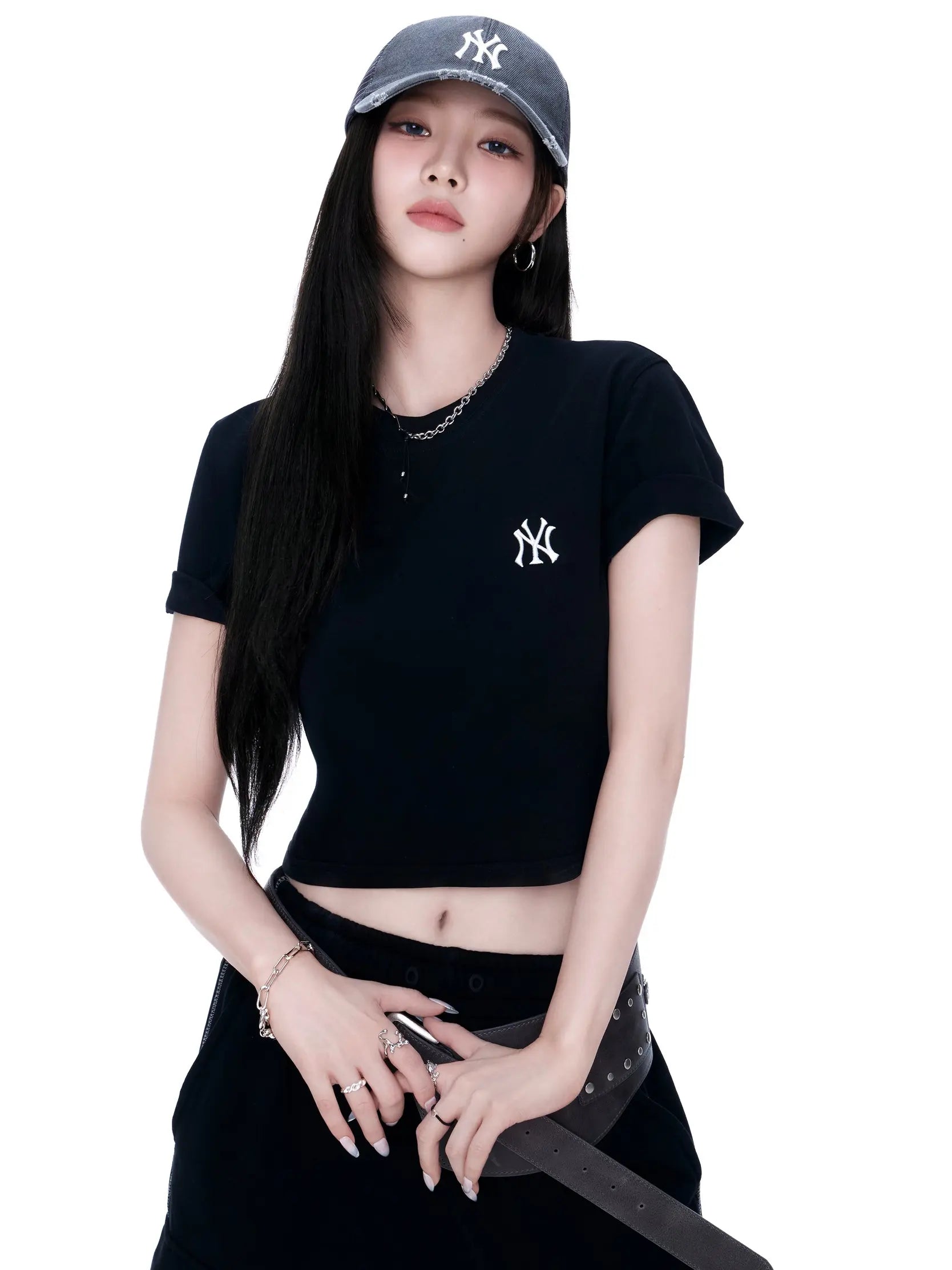 Aespa Karina PICK] MLB Basic Comfortable Fit Short-Sleeve T-Shirt
