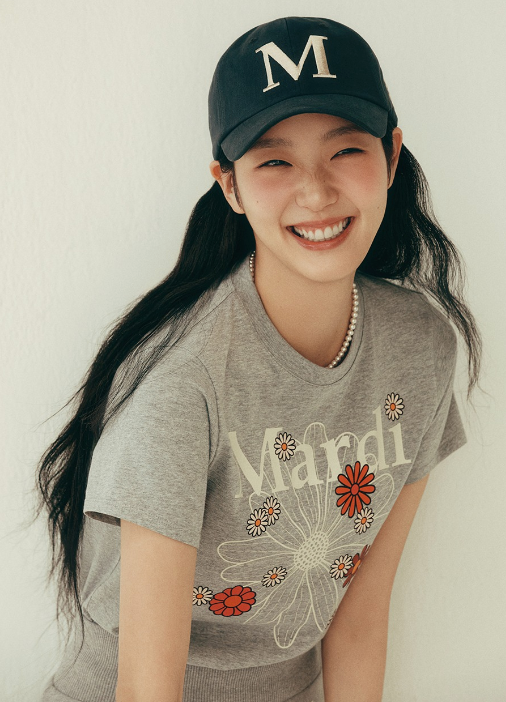 Mardi Mercredi – FLOWERMARDI BLOSSOM T-Shirt (Kim Go Eun Pick)