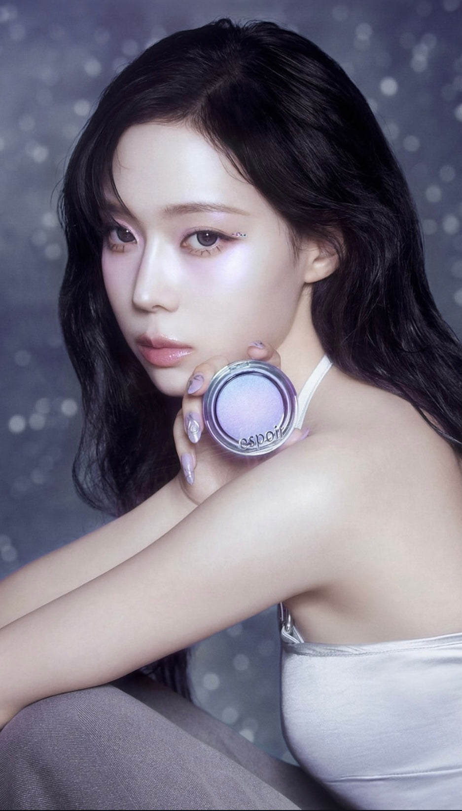 ESPOIR (AESPA Winter's Pick)- Galaxy Beam Strobing Highlighter 9.6g (+ Free Gift)