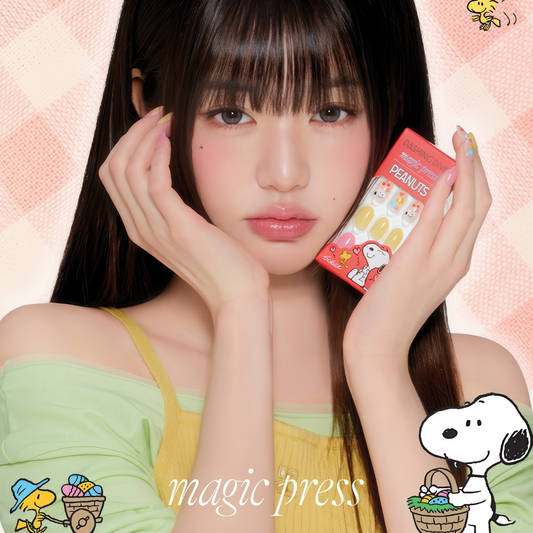 (IVE) Jang Wonyoung X Dashing Diva Peanuts Snoopy Magic Press Nails
