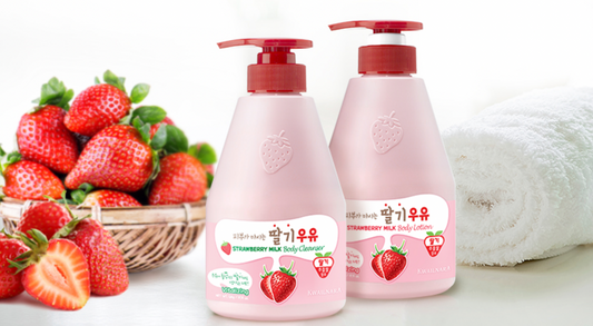 Welcos - Kwailnara Strawberry Milk Body Cleanser/Lotion  (560g)