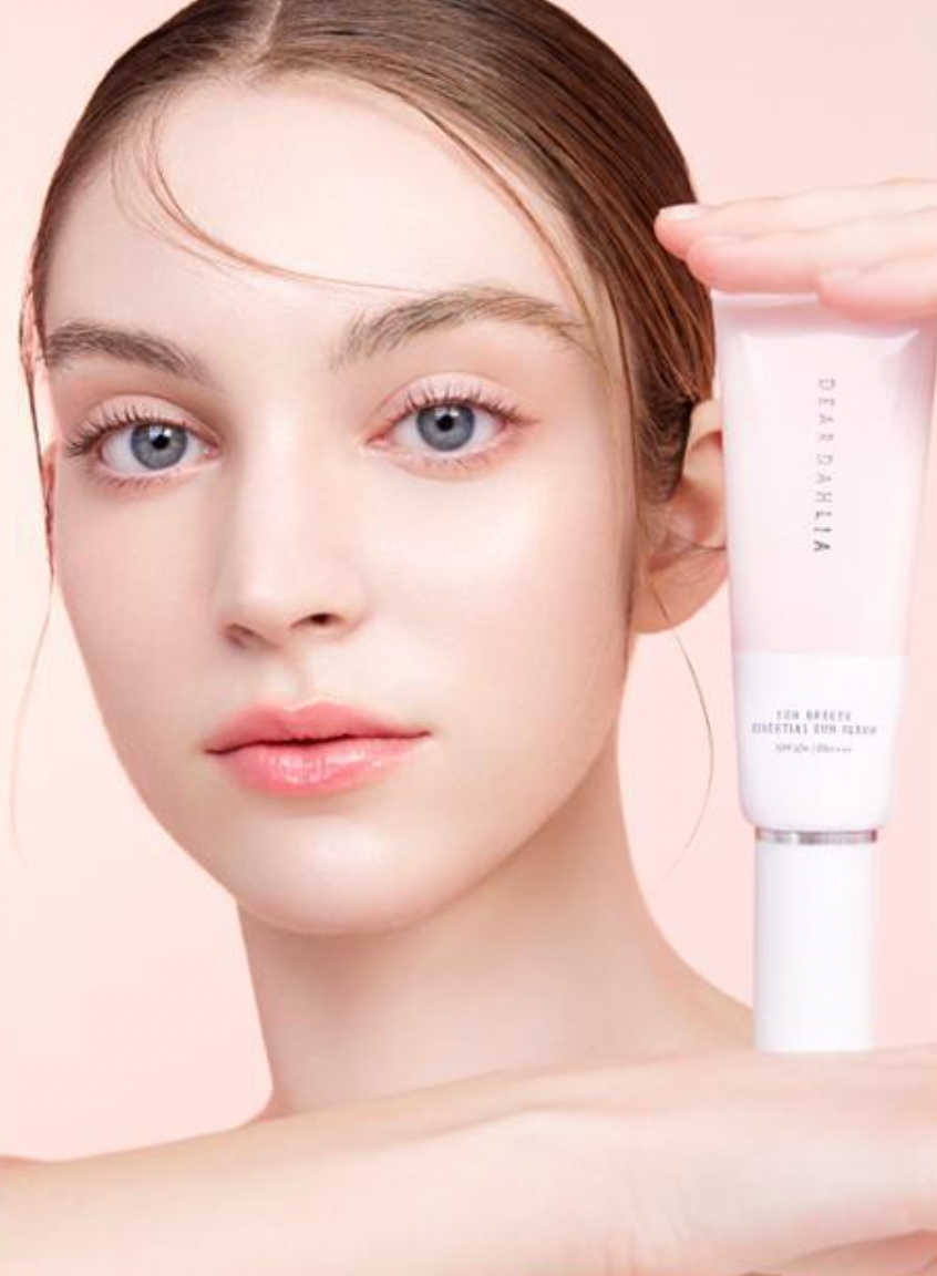 DEAR DAHLIA Sun Breeze Essential Sun Serum 50ml SPF 50+ PA++++