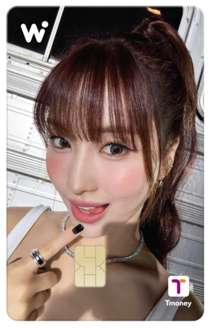 TWICE x WOWPASS - Official 10th anniversary Selfie Photo Card Limited Edition