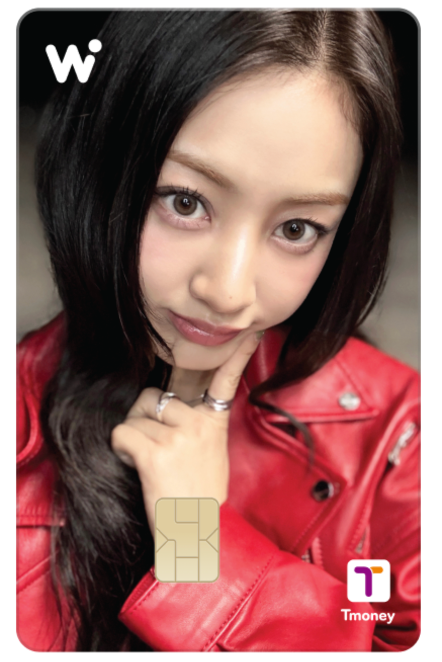 TWICE x WOWPASS - Official 10th anniversary Selfie Photo Card Limited Edition