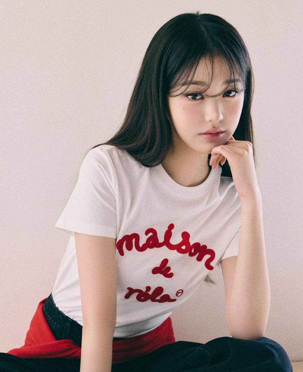 ROLAROLA- MAISON DE ROLA EMBROIDERY T-SHIRT 'WHITE' [IVE ROLAROLA- MAISON DE ROLA EMBROIDERY T-SHIRT 'WHITE' [IVE