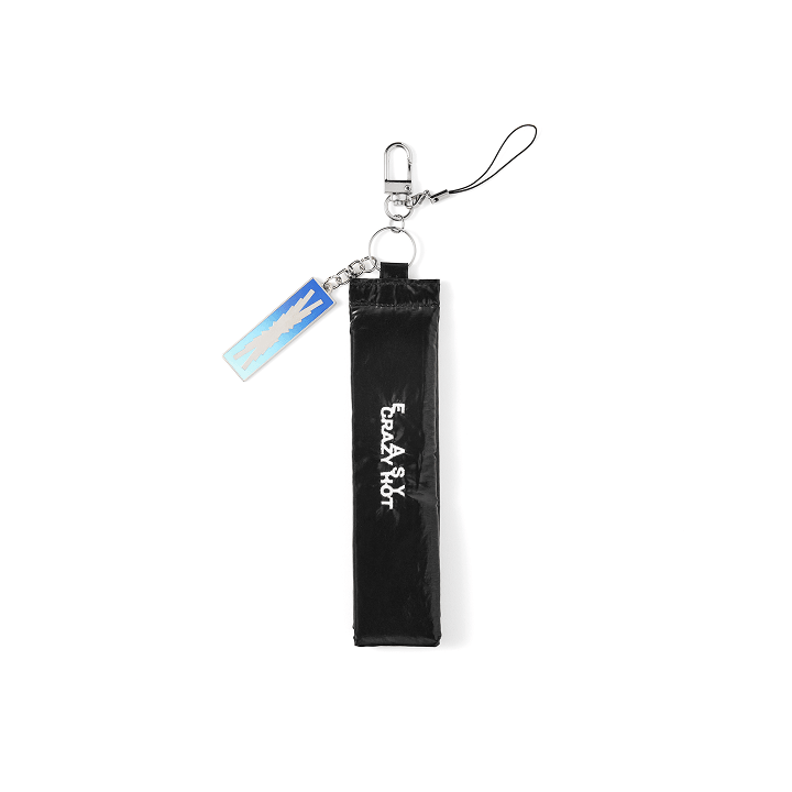 2025 LE SSERAFIM TOUR ‘EASY CRAZY HOT’ Official Merch