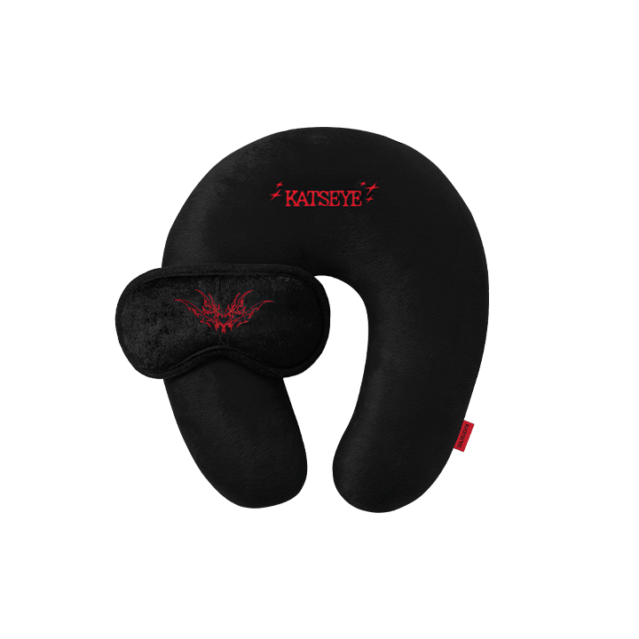 KATSEYE 'BEAUTIFUL CHAOS' Pop-up Store Merch With Pre-Order Gifts