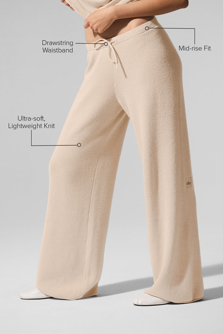 ALO YOGA x Blackpink Jisoo - Extreme Cropped Pullover & Supernatural Sweater Pant (Macadamia)