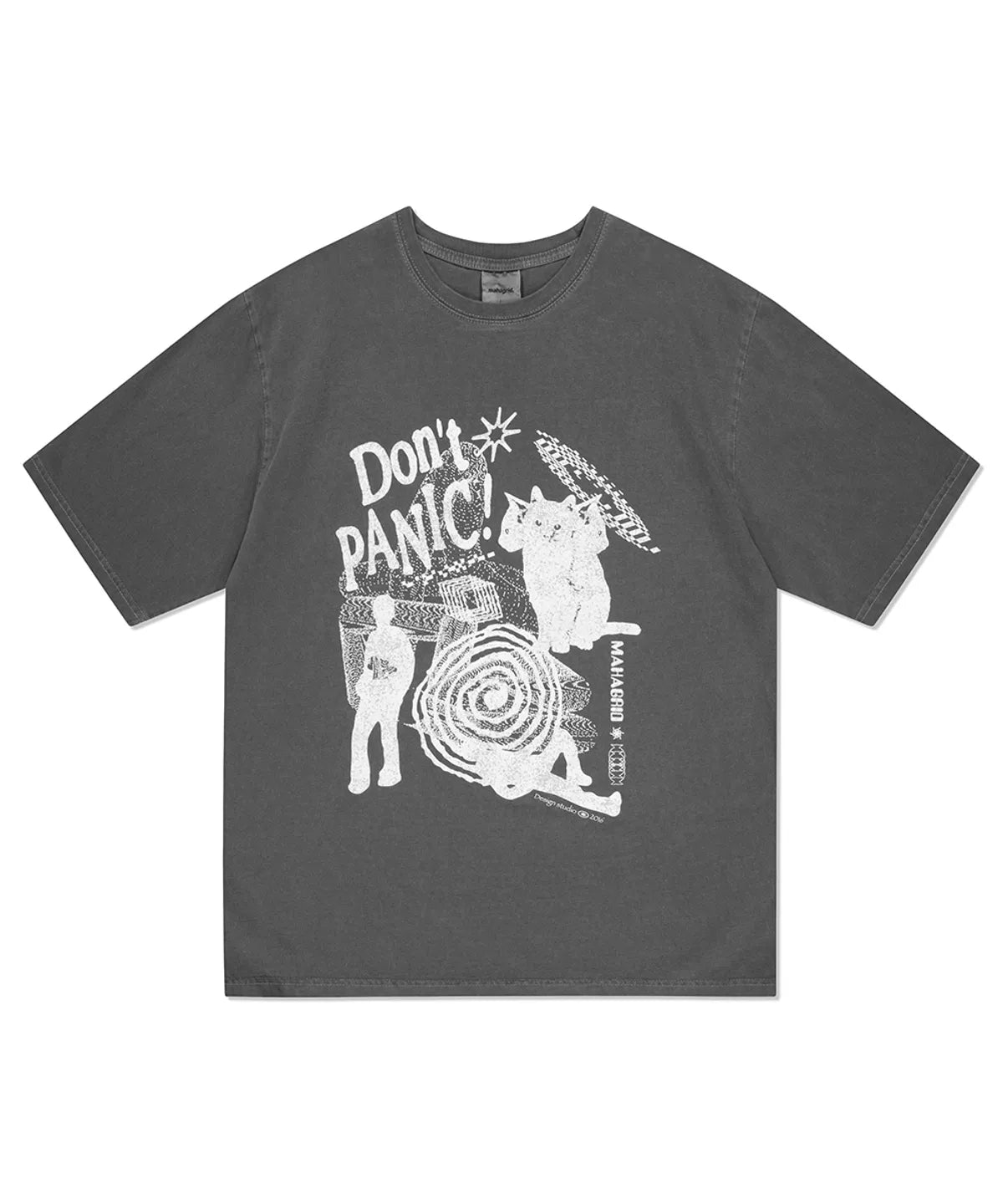 Worn by Seventeen Jeonghan - mahagrid – DON’T PANIC Pigment Tee (Charcoal)