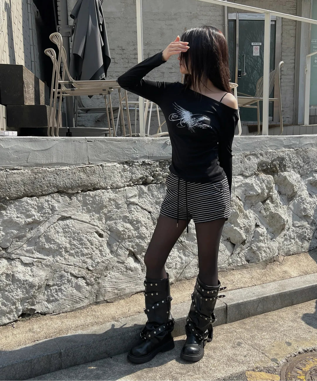 Izroom Crow Boat Neck Long Sleeve