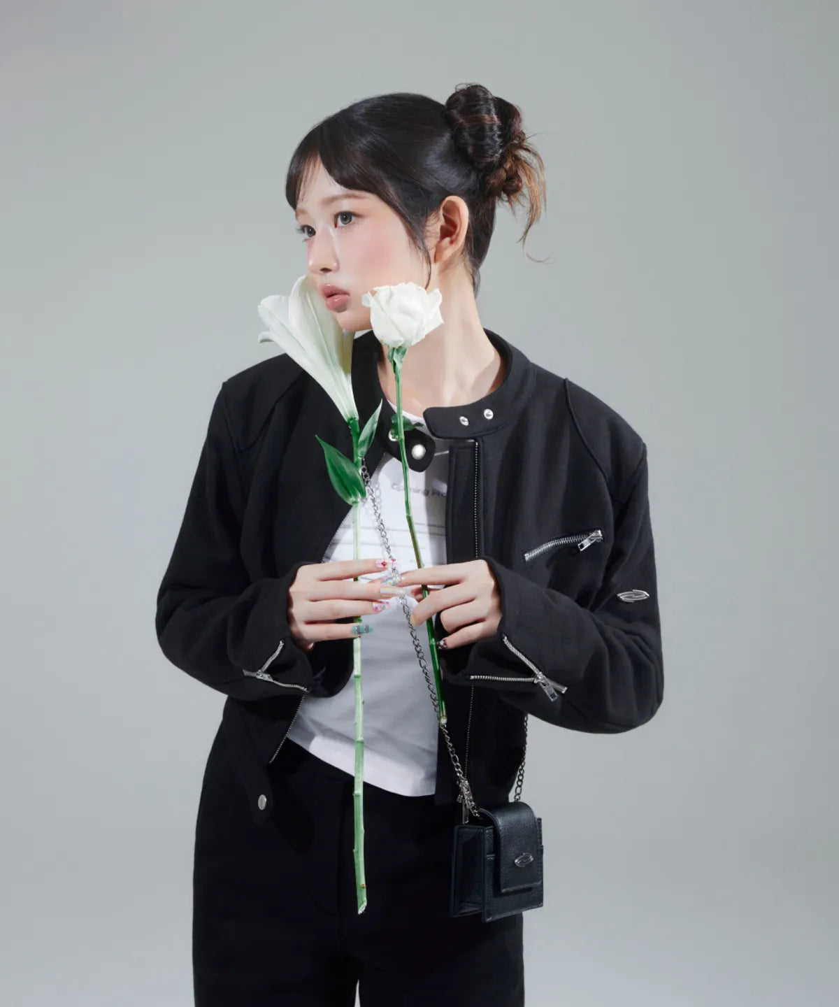 IVEレイ着用 ★OPENING PROJECT★Micro Chain Cross Bag Ive Rei Pick] Opening Project Micro Chain Cross Bag - Black