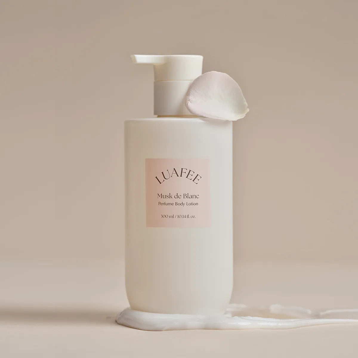 LUAFEE Musk De Blanc Perfume Body Wash/ Body Lotion (300ml)