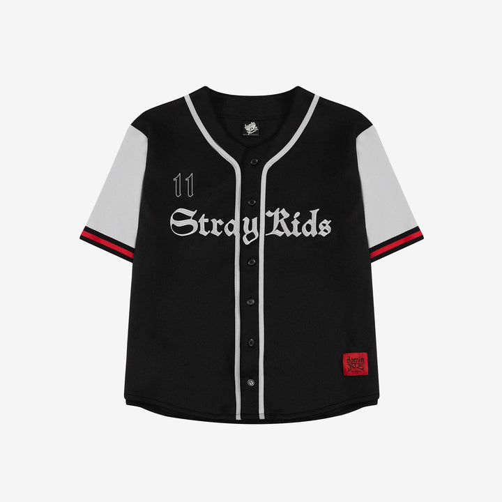 Stray Kids World Tour <dominATE JAPAN> Official Merch MD