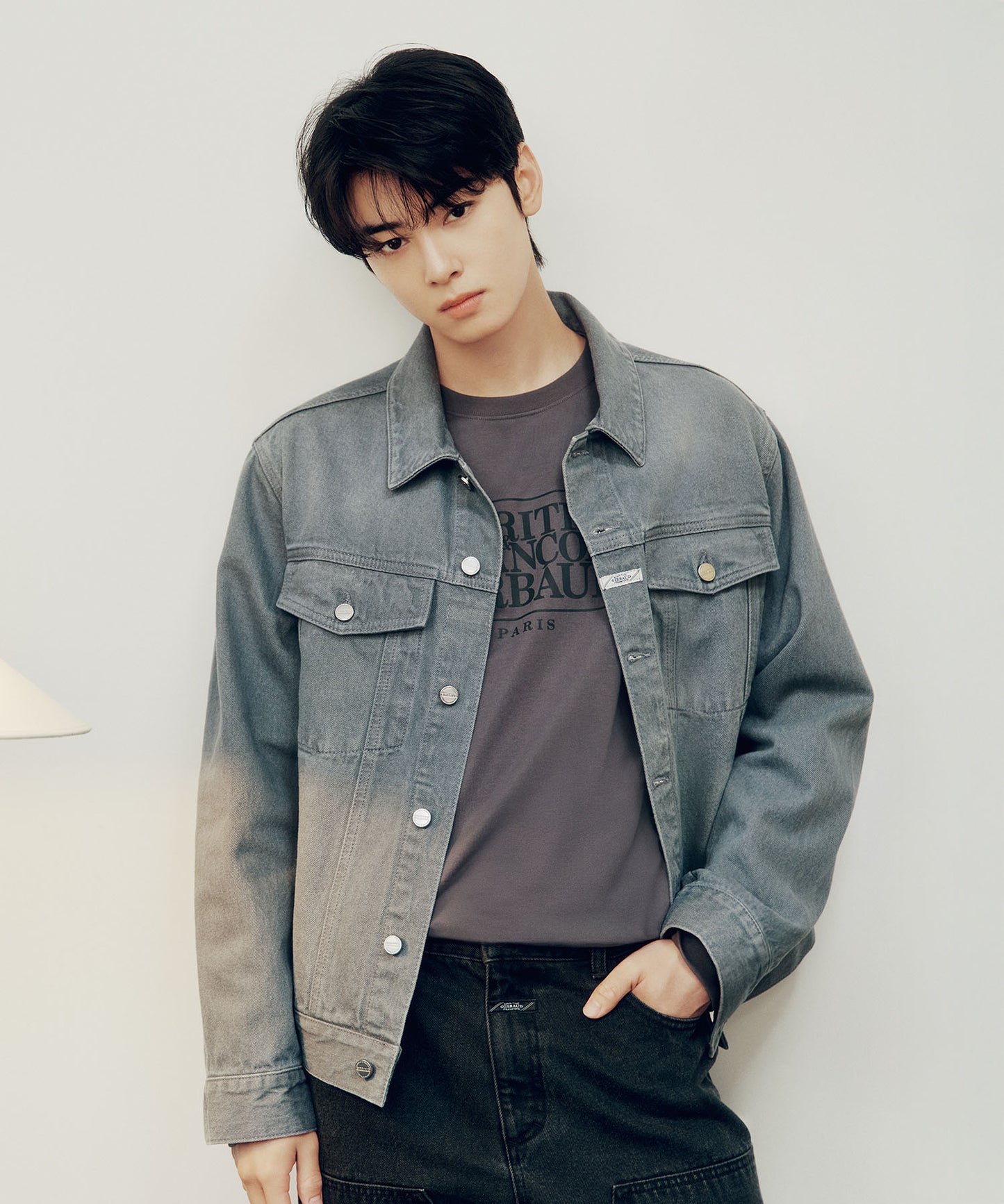 [Cha Eunwoo Worn] Marithé et François Girbaud Denim Trucker Jacket
