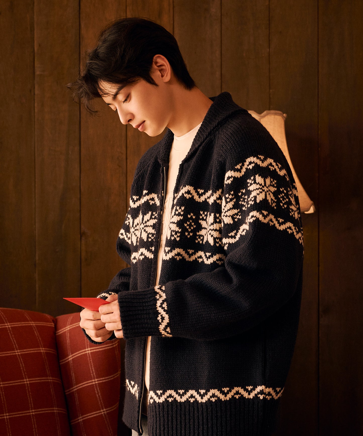 [Cha Eunwoo & Go Youn Jung Worn] Marithé et François Girbaud Nordic Cowichan Cardigan