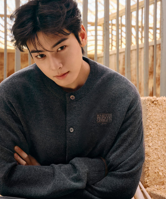 [Cha Eunwoo & Go Youn Jung Worn] Marithé et François Girbaud Basic Round Neck Cardigan