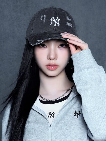 [Aespa Karina Pick] 26SS MLB Damage Washed Unstructured Ball Cap New York Yankees