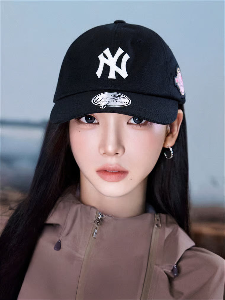 [Aespa Karina Pick] 26FW MLB Signature Patch Unstructured Ball Cap
