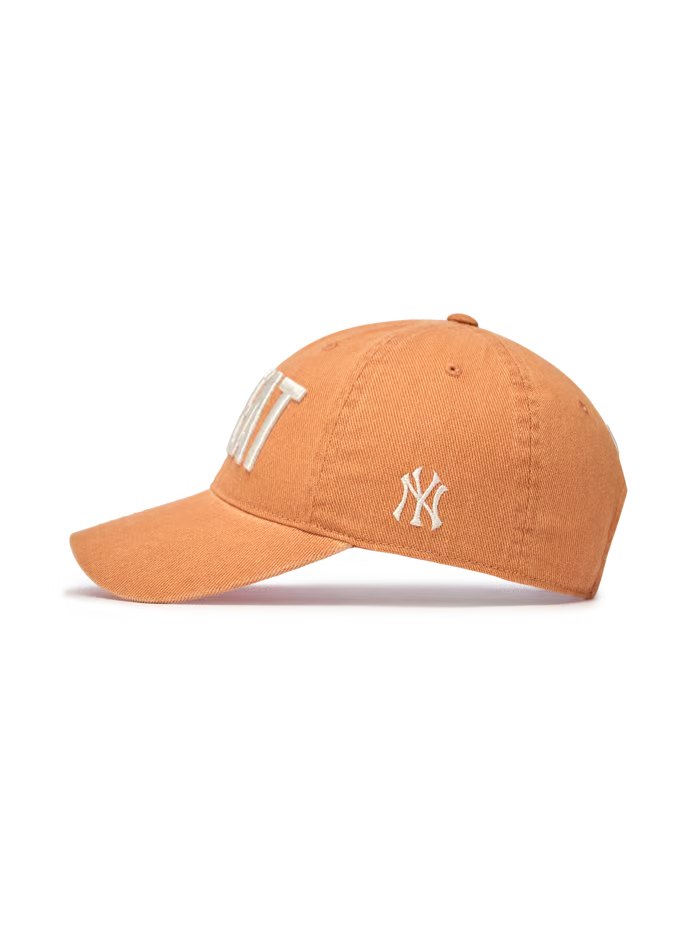 [MLB X KISS OF LIFE] SWEAT Basic Washed Unstructured Ball Cap