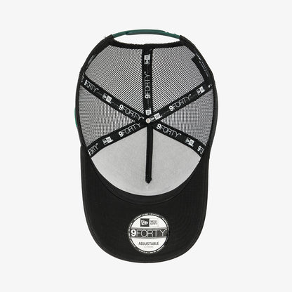 New Era X Seventeen A-Frame Trucker Ball Cap White/Black