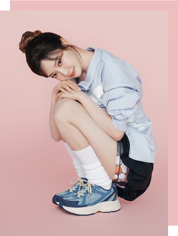 [Aespa Ningning Pick] Fila Decipher V4