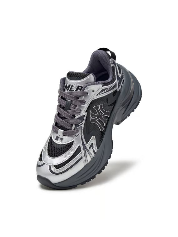 [Karina Pick] 25FW MLB Curve Runner Enamel New York Yankees