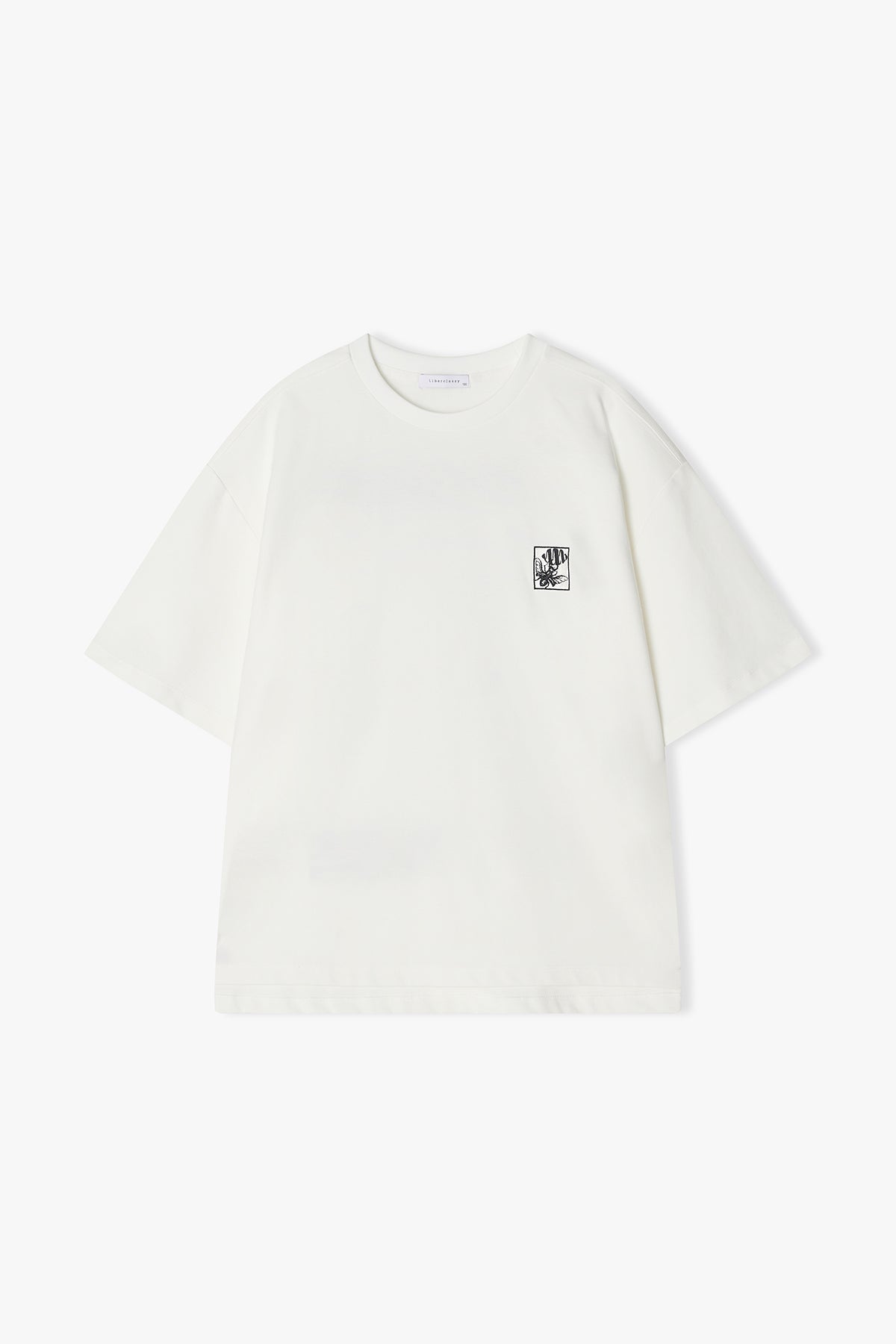 [Cha Eun Woo Worn] Liber Classy White Flower Artwork Half T-Shirt