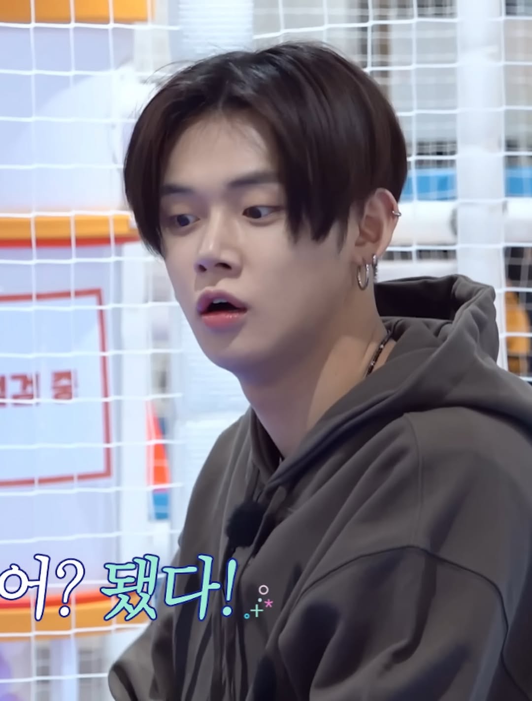 [TXT Yeonjun Worn] Not4Nerd Thorn Logo Pullover Hood