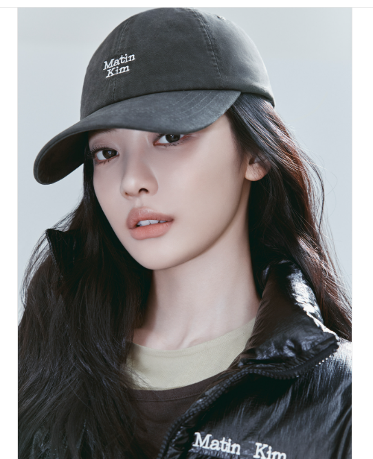 [Aespa Ningning Worn] Matin Kim Mini Logo Ball Cap