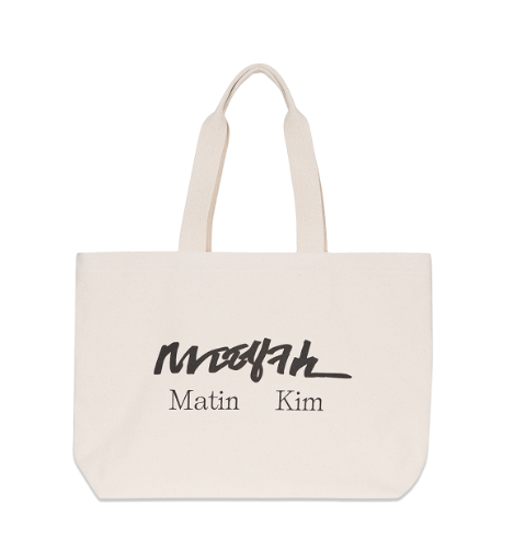 [Aespa Ningning Worn] Matin Kim APEC Hangeul Logo Ecobag In Ivory