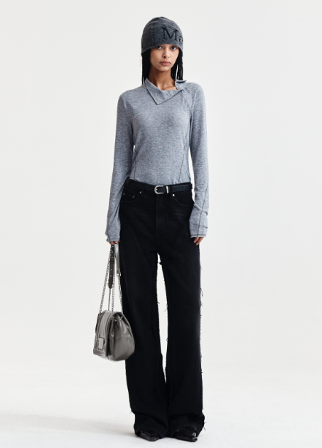 [Aespa Ningning Worn] Matin Kim Button Slit Half Neck Top