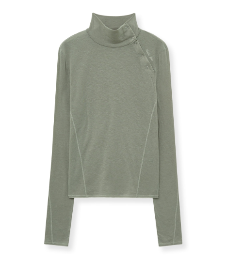 [Aespa Ningning Worn] Matin Kim Button Slit Half Neck Top