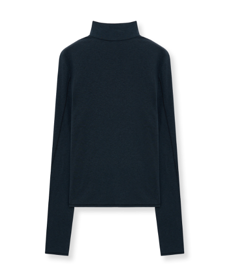[Aespa Ningning Worn] Matin Kim Button Slit Half Neck Top