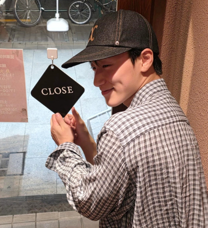 [Ateez San Worn] VARZAR Curved Denim Stitch Detail 5-Panel Ball Cap