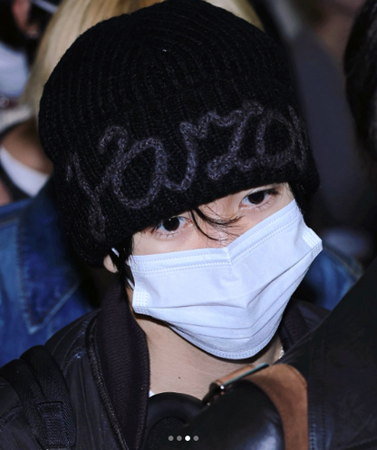 [NCT WISH Ryo Worn] VARZAR Handle Logo Beanie Black