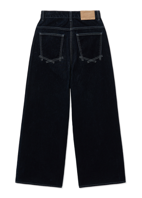 [Aespa Ningning Worn] Matin Kim Revese Velvet Wide Denim Pants