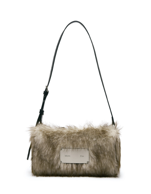 [Aespa Ningning Pick] Matin Kim Hairy Fur Mini Shoulder Bag