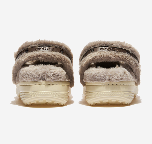 [Ive Gaeul & Leeseo Pick] Crocs Classic Unfurgettable Clog