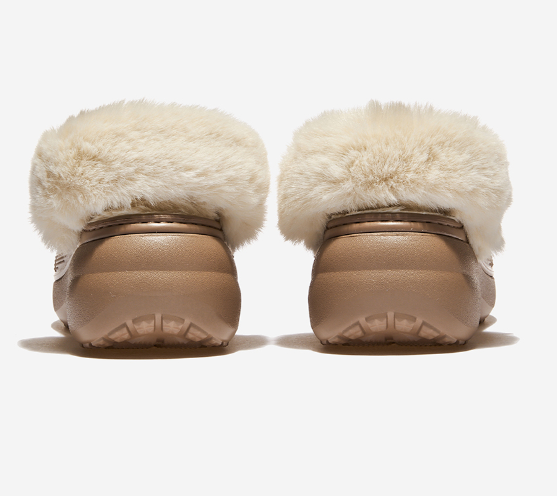 [Ive Gaeul & Leeseo Pick] Crocs Classic Platform Fuzz Lined Clog