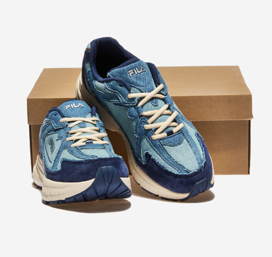 [Aespa Ningning Pick] Fila Decipher V4